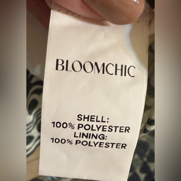 BloomChic Green Floral Midi Dress- NWT - Picture 10 of 11